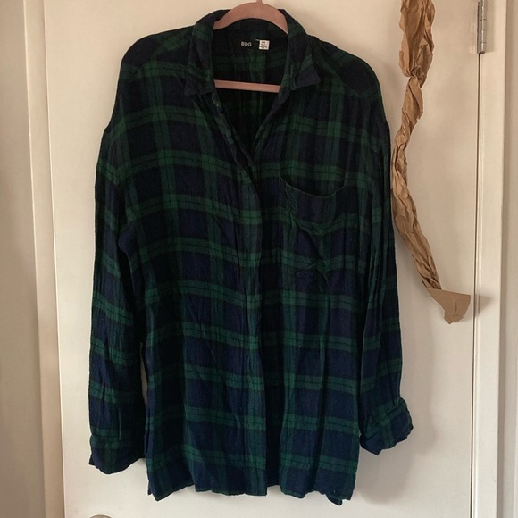 BDG blue and green plaid button down - Picture 1 of 5